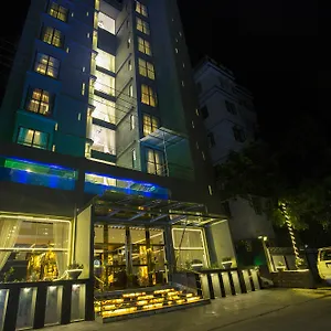 4* Hotel Monsoon